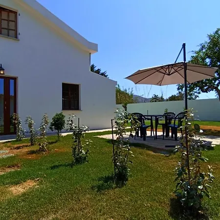 Domu Nosta Di Giulio & Ignazia Room2 Guest house 3*