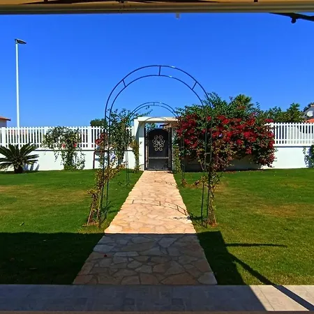 Domu Nosta Di Giulio & Ignazia Room2 Capitana