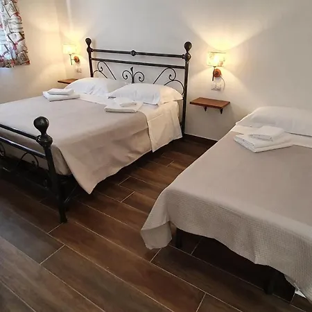 Domu Nosta Di Giulio & Ignazia Room2 Maison d'hôtes 3*