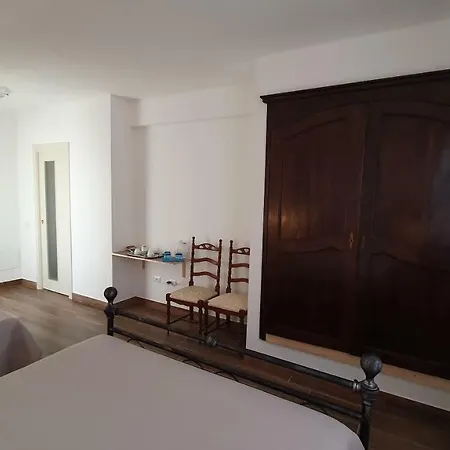 Guest house Domu Nosta Di Giulio & Ignazia Room2 3*