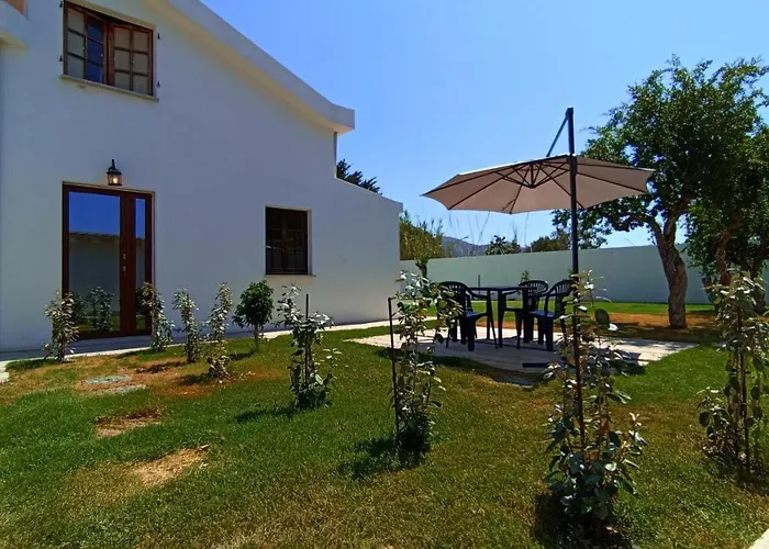 Domu Nosta Di Giulio & Ignazia Room2 ゲストハウス 3*