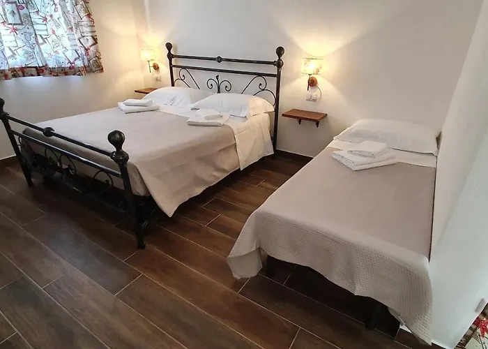 Domu Nosta Di Giulio & Ignazia Room2 ゲストハウス 3*