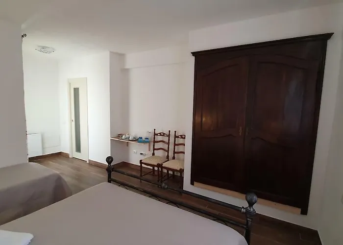 ゲストハウス Domu Nosta Di Giulio & Ignazia Room2 3*